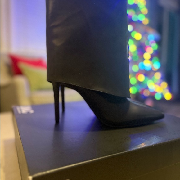 INC International Concepts Black Ankle Stiletto Boots- 9M -NIB - Picture 5 of 16